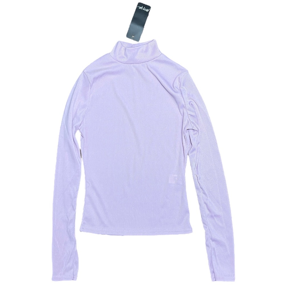 SOLD- NWT Nasty Gal Lilac Fine Ribbed Turtleneck Size 2 - Picture 1 of 6